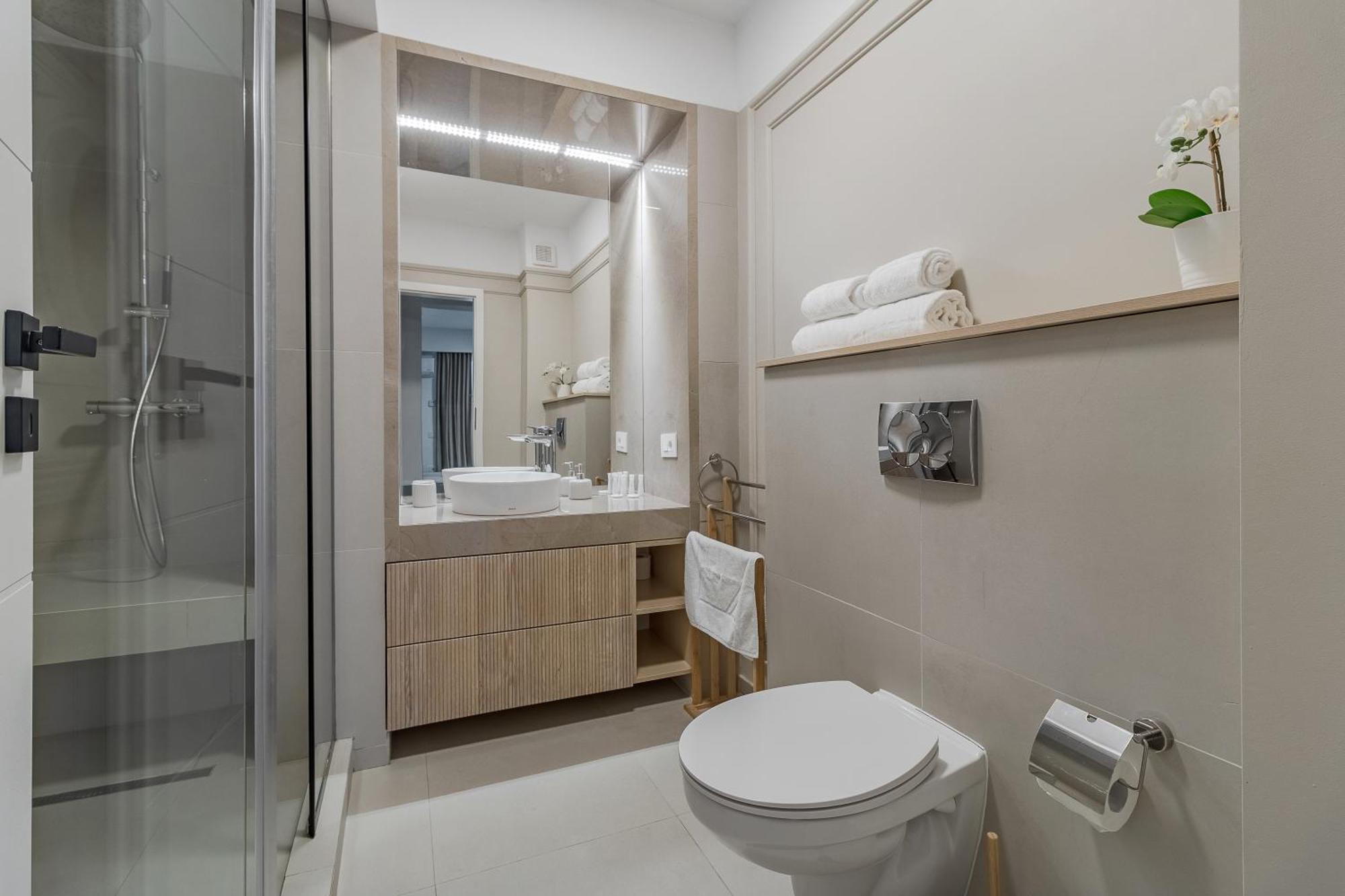 Modern Muse Apartment Oradea Ngoại thất bức ảnh